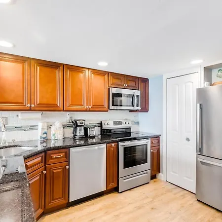 Surfside 84 #31 Apartment
